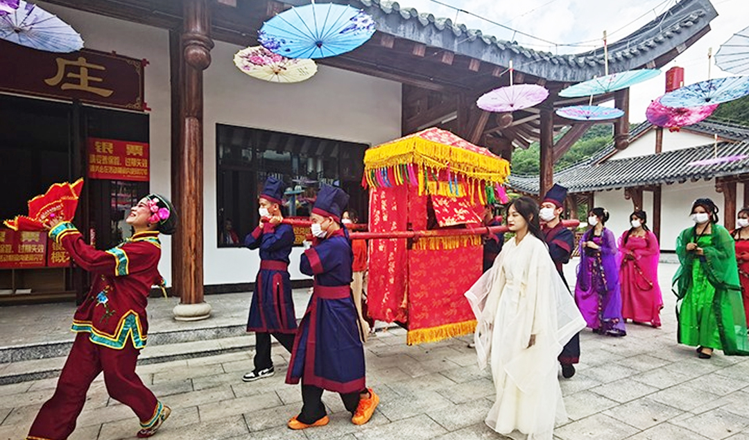 天界小鎮(zhèn)沉浸式劇本殺活動