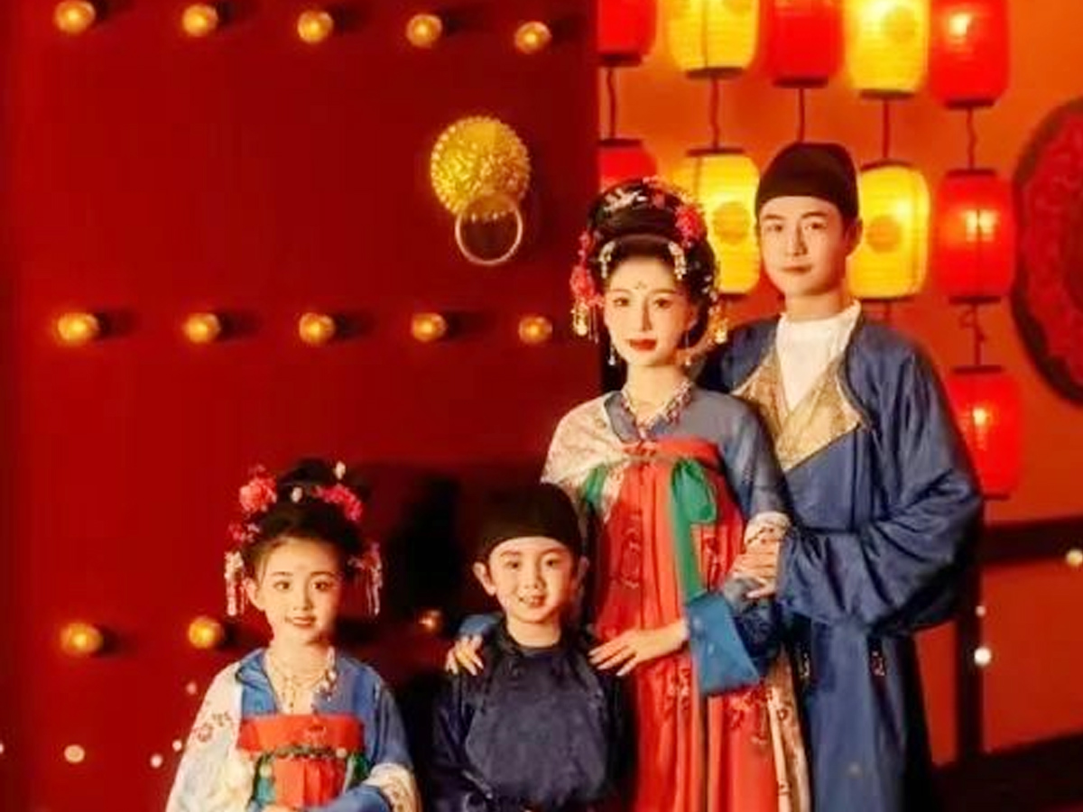 春節(jié)游園會漢服Cosplay