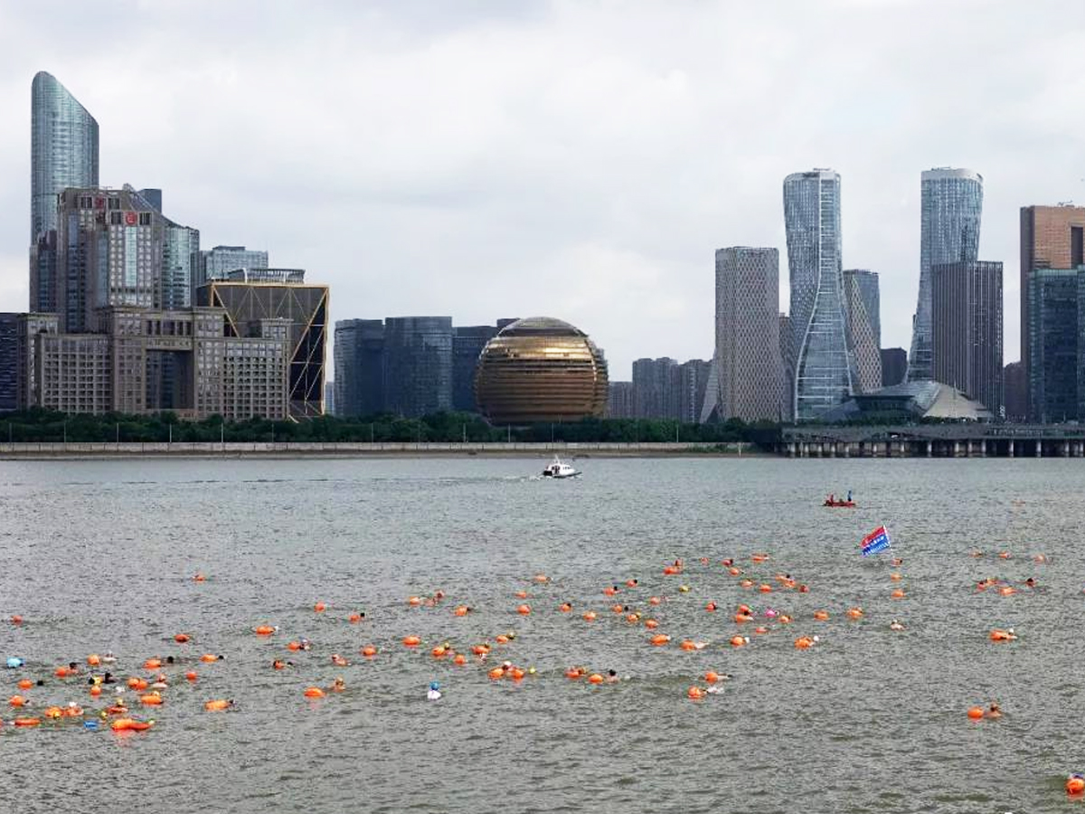 橫渡錢塘江活動