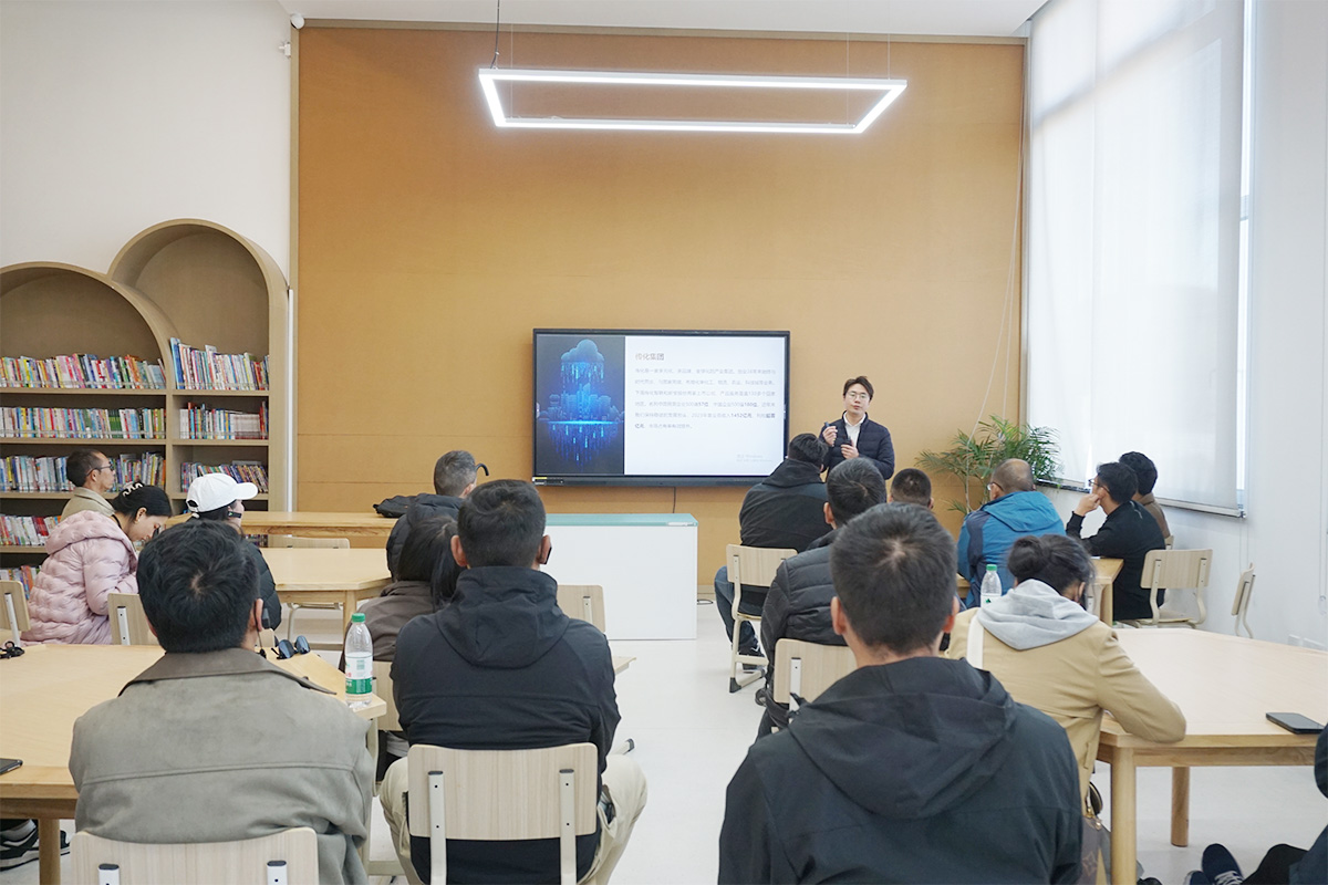 謝徑安·傳化農(nóng)創(chuàng)村座談交流